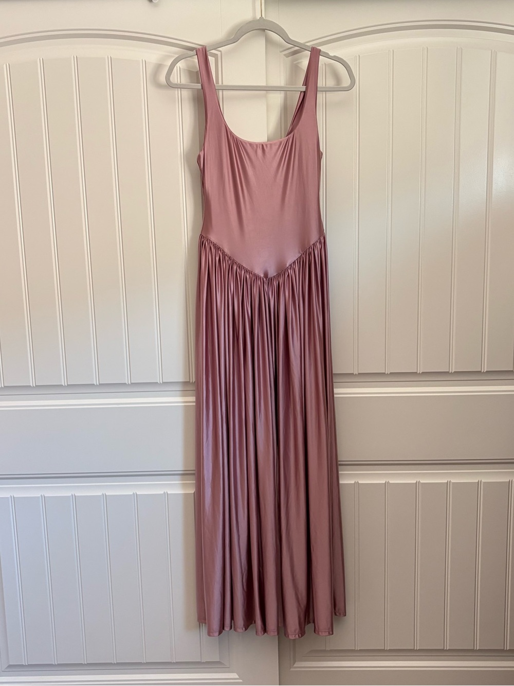 Delfi Collective Oriana dress in a mauve pink size medium